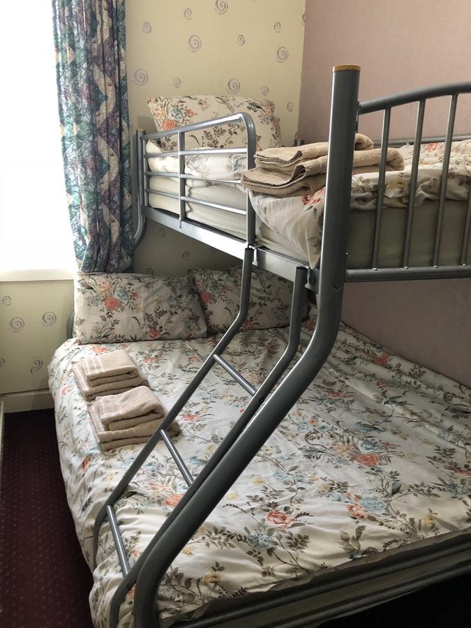 Pier View B&B For Families 블랙풀 외부 사진
